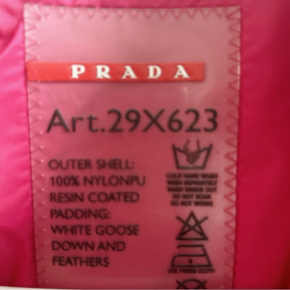 Like new Prada down vest size 38 - Picture 4 of 9